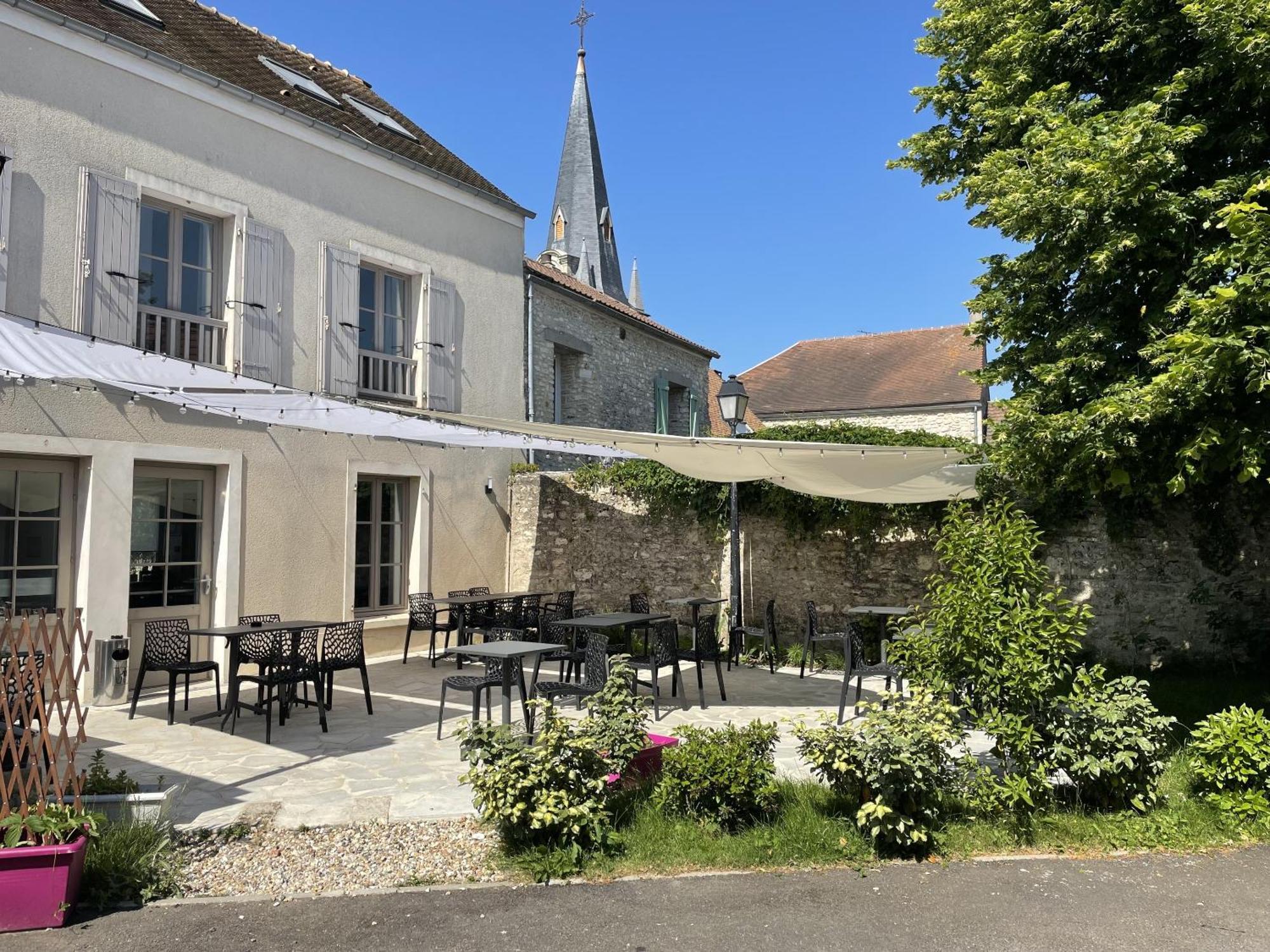 Hotel La Cuisine Des Lulus Montainville  Extérieur photo