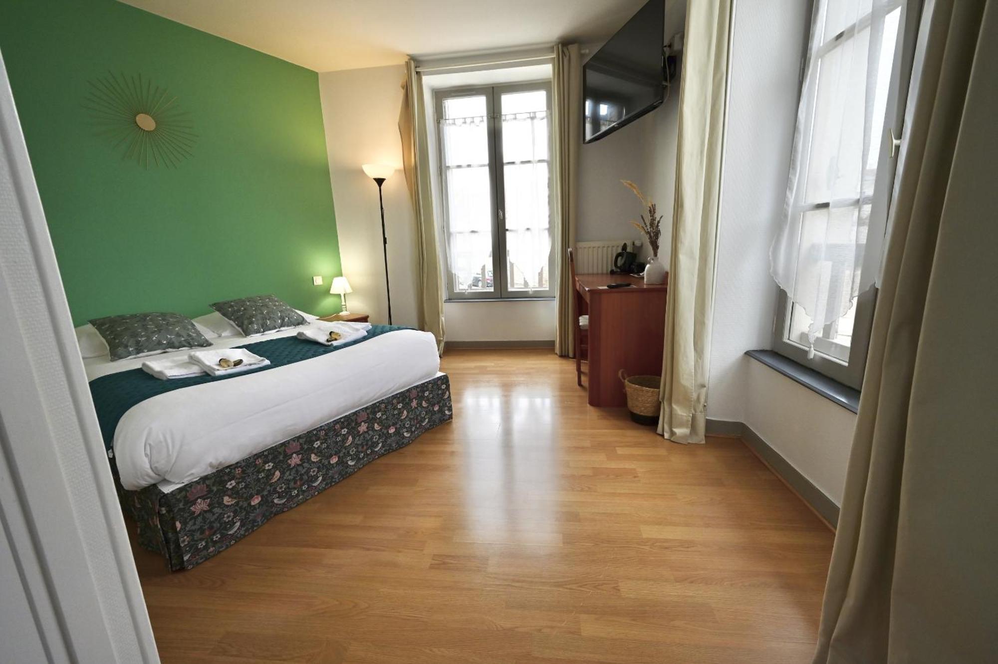 Hotel La Cuisine Des Lulus Montainville  Extérieur photo